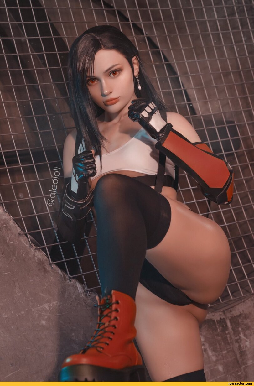 ,Alcololi,tifa lockhart,final fantasy VII,final fantasy,games,Ero cosplay,cosplay,photo