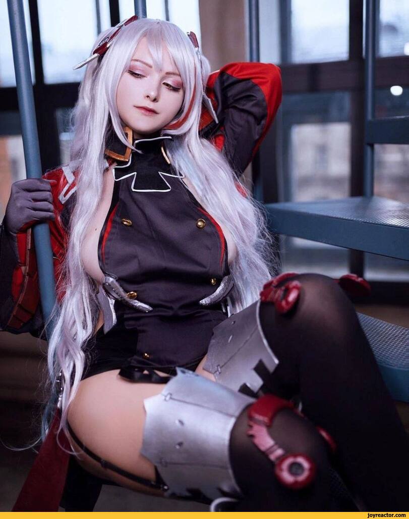 ,Nika Kotova,prinz eugen (azur lane),azurlane,anime,fandoms,Anime Ero Cosplay,anime cosplay,beer,alcohol,drink,tatoo